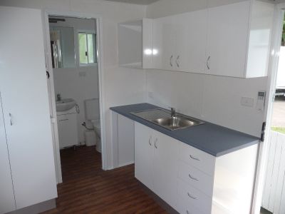 Hire Mobile Cabin With Kitchen Cairns